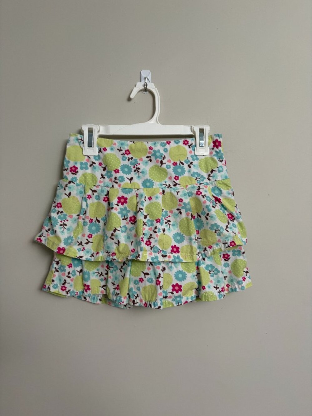 Gymboree Apple Patterned Ruffle Skort Size 8